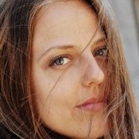 Ада Лабан Оголені