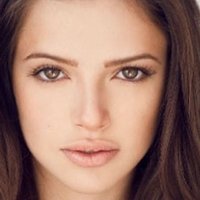 Агата Морейра Оголені
