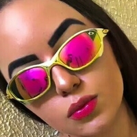 Алана Мара Оголені