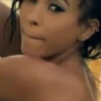 Алехандра Гіль Оголені