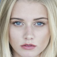 Алена Савостикова Оголені