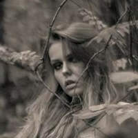 Алинарин Оголені