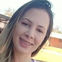 Алін Фютчер Оурікес Оголені