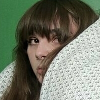 Алікс Фембаг Оголені