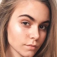 Амберлі Вест Оголені