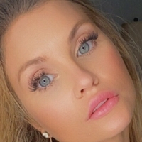 Енді Андерсон Оголені