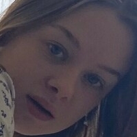 Анджела Джой Маккенна Оголені