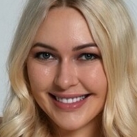 Анна Делос Оголені