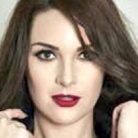 Анна Пассі Оголені
