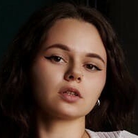 Анна Павлова Оголені