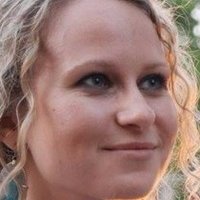 Анна Сімпсон Оголені
