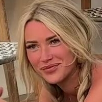 Аннабелла Сінклер Оголені