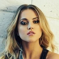 Анна Вінтерс Оголені