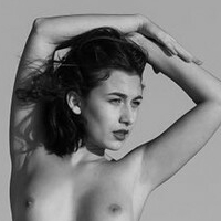 арамакемелія Оголені