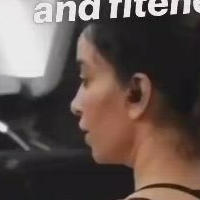 Арчана Гуджар Оголені