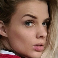 Аша Еванс Оголені