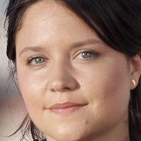 Одрі Бастьєн Оголені