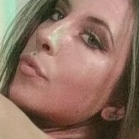Одрі Марина Оголені