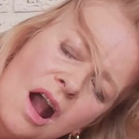 ТіткаДжудіXXX Оголені