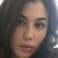 Ава Монтелена Оголені