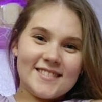 Бебі Мілана 18 Оголені