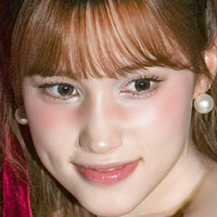 Бахійіх Джалех Гюнинг Оголені