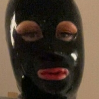bee_the_rubber_doll Оголені