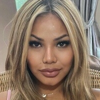 бумтх Оголені