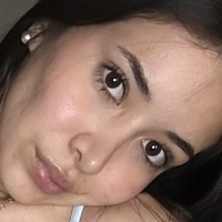 Каміла Круз Оголені