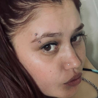 Карен Олівія Оголені