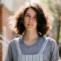 Селія Роулсон-Голл Оголені
