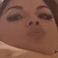 Клаудія Джі Оголені