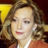 Констанце Енгельбрехт Оголені
