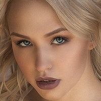 Даша Чеканова Оголені