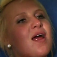 Дестіні Джеймс Оголені