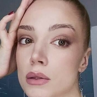 Дольче Віта Оголені