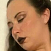 Дра Мар Герреро Оголені