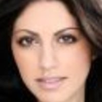 Еліана Ді'Іпполіто Оголені