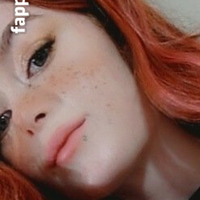 Елла Енджел Оголені