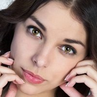 Евіта Ліма Оголені