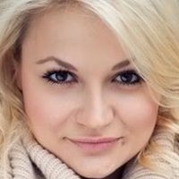 Франциска Альбер Оголені