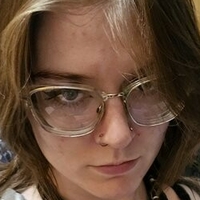 ГостіГрайндс Оголені