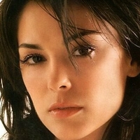 Джорджія Суріна Оголені