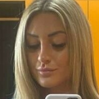 Джулісмолтені Оголені
