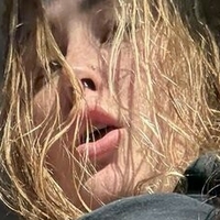 Греннісвісс Оголені