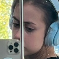 Джі Ікс Ар Шорті Оголені