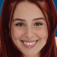 Хейлі Вінг Іт Оголені