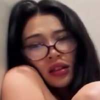 Хі_джин Оголені