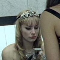 Голі Вестон Оголені