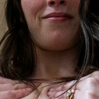 ХаусвайфХейзел Оголені